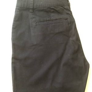 Gloria Vanderbilt Navy Blue shorts